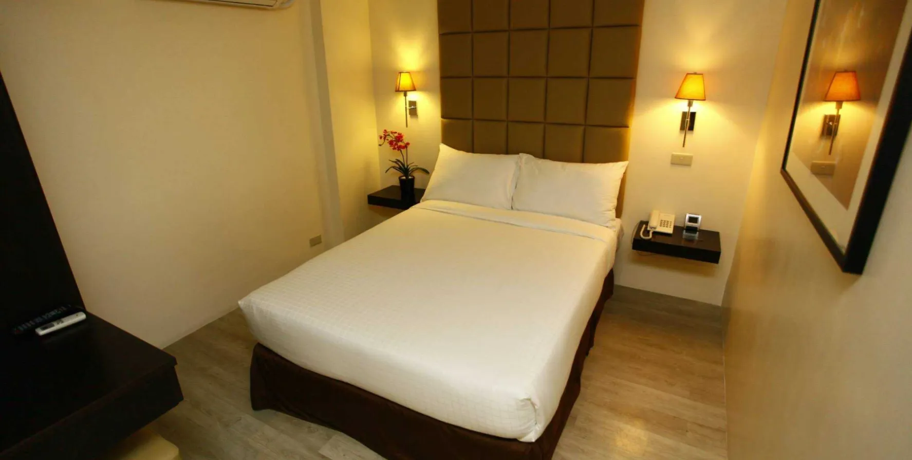 Oracle Hotel and Residences 3