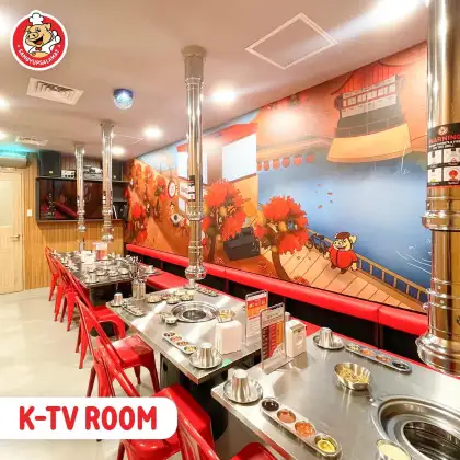 Samgyupsalamat Malate K-TV Room