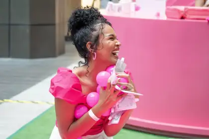 Nadine x SNAILWHITE SUMMER FAN MEET & GLOW