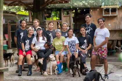 Malou Perez With Pawssion Project Volunteers