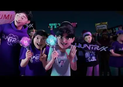 Fans’ Dedication Through Lightsticks