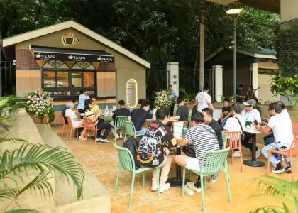 Pekaps sa Gedli store fronts