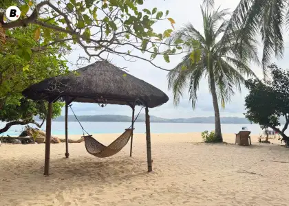 One of the beach hammocks at Discovery Coron