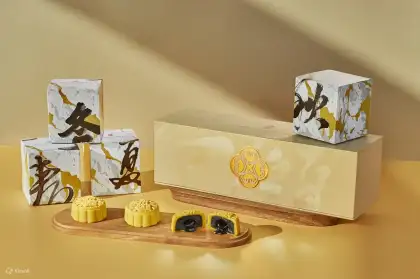 The Ritz Mooncake
