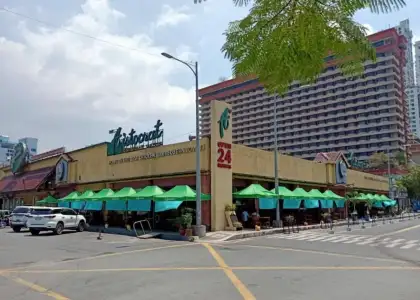 The Aristocrat Ranks 108th Legendary Restaurants