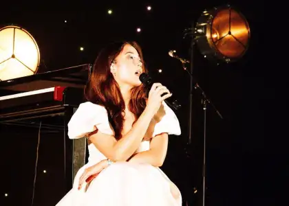 Laufey to Hold a Special Concert With the Manila Philharmonic Orchestra