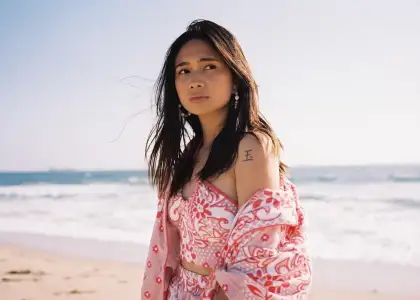 NIKI to Stage 2024 2025 World Tour Buzz in Over 40 Cities