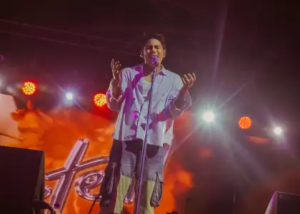 Warner Musics We Play Here Music Festival Goes to School