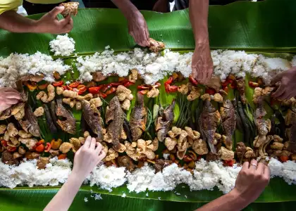 Filipino Foods You Can Eat Using Bare Hands featured
