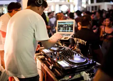 The Pop Up Katipunan 4