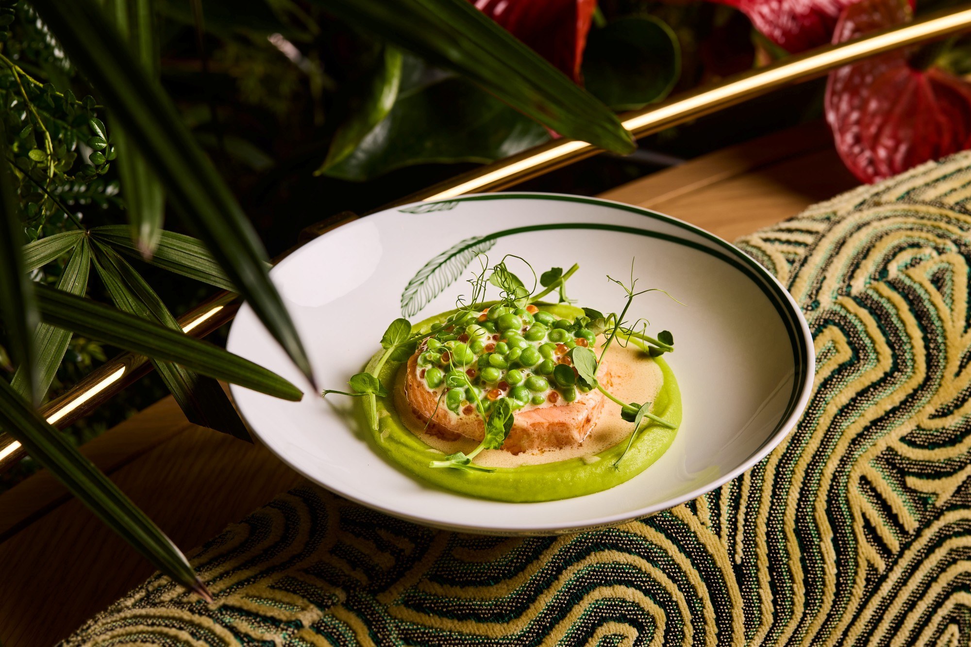 SAUMON ROYAL PETIT POIS 1
