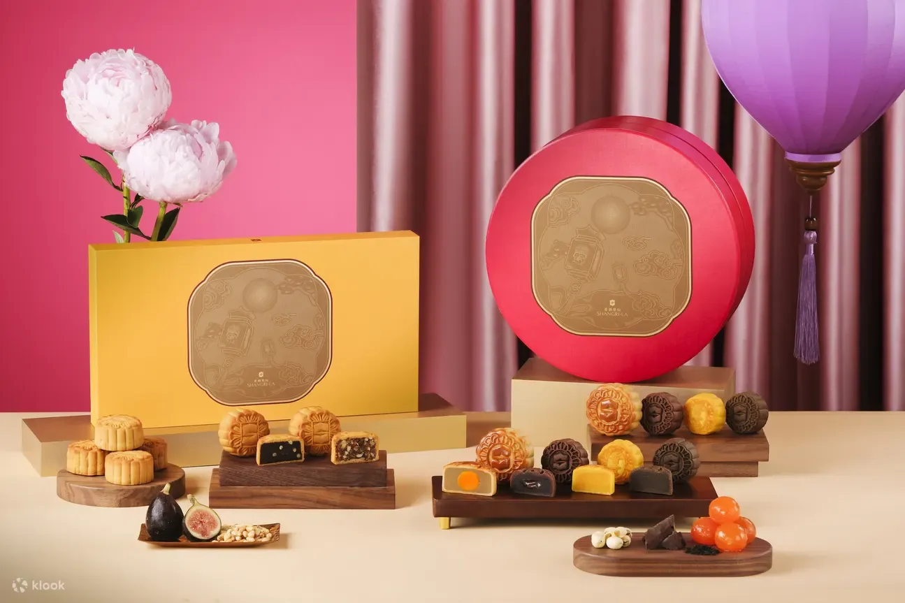 Shang Palace Mid-Autumn Festival 2026 Mini Egg Custard Mooncake