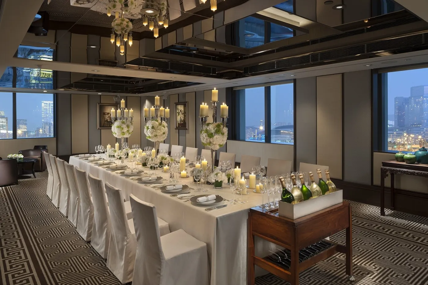 MOHKG Statue Square High Res min