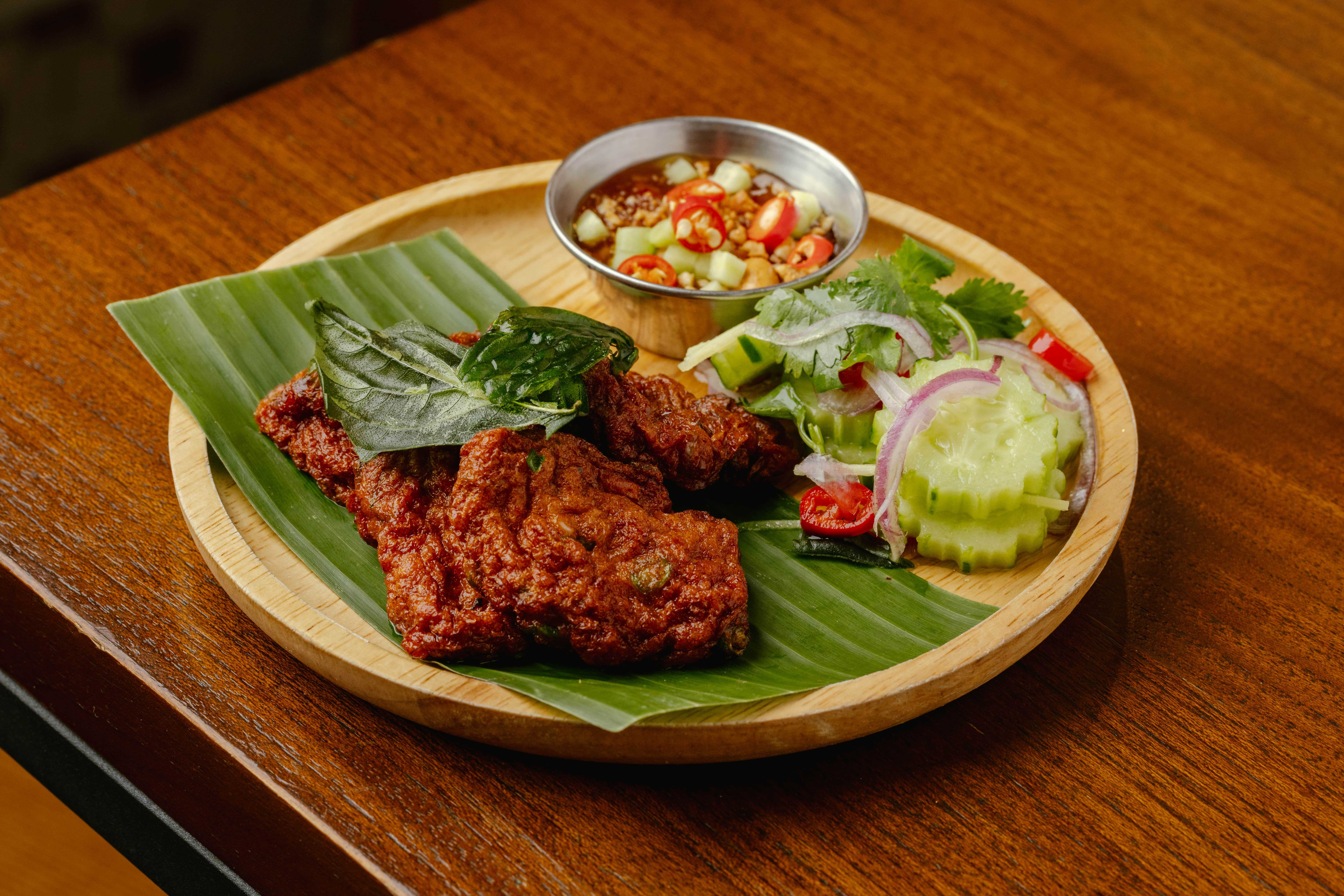 Tort Man Pla Tai Shi Ka Li Yu Bing 3 min