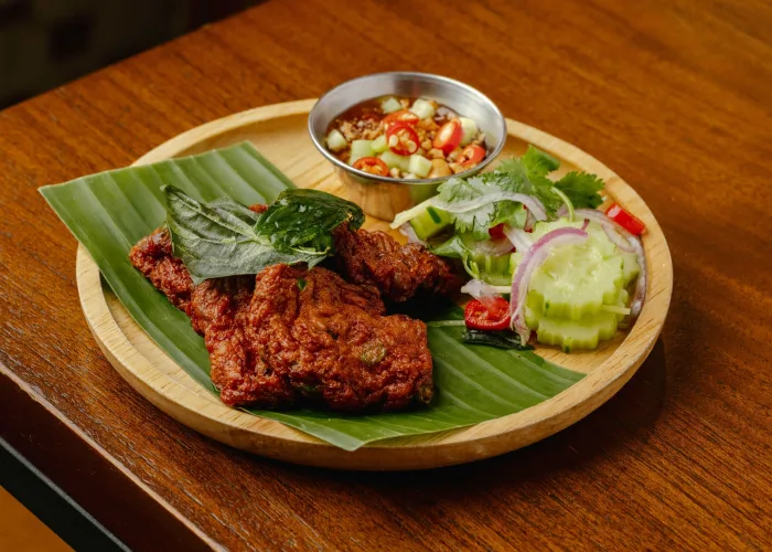 Tort Man Pla Tai Shi Ka Li Yu Bing 3 min