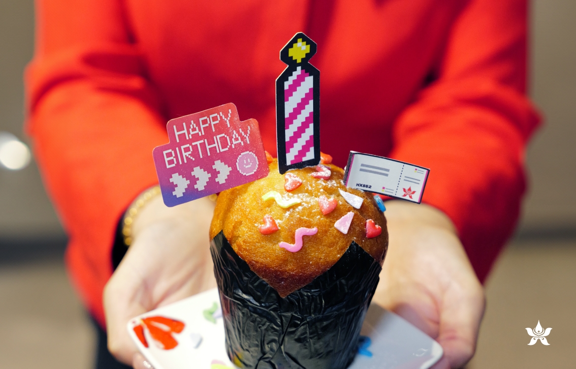 Hong Kong Airlines: 6 Birthday Offers