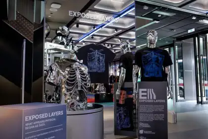 1 'Exposed Layers' Exhibit - What if Your T-Shirt Could Do More Than Just Be Worn?