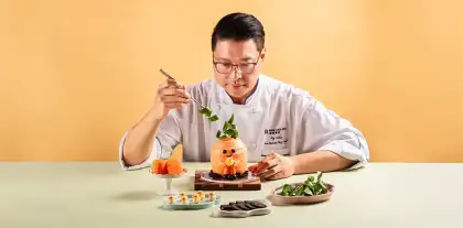 Easter Cake Workshop at Royal Plaza Hotel