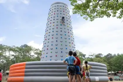 4 Saiyuen: Fun Bun Tower