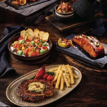 Curated Feast to Salute Dads at Smokehouse Bar Grill