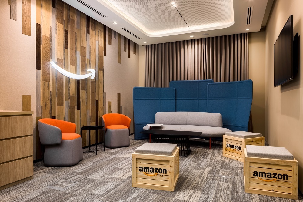 Look Amazon Unveils 100,000SquareFoot Office in Singapore