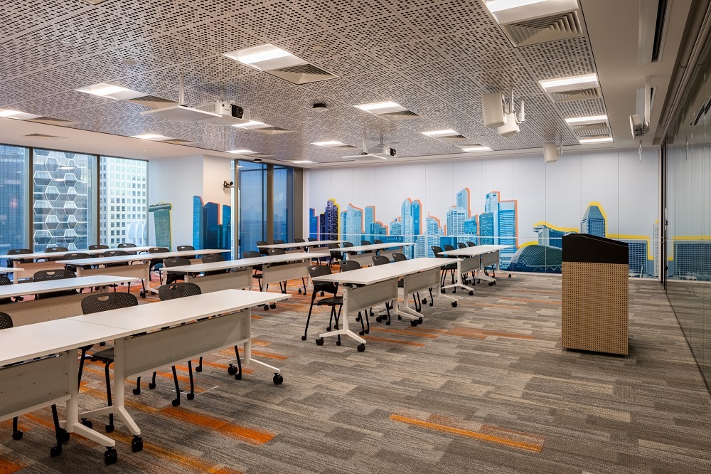 Look Amazon Unveils 100,000SquareFoot Office in Singapore