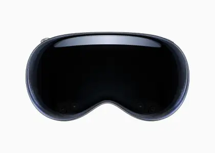 Apple Vision Pro (VisionOS 1.2) Available in Singapore