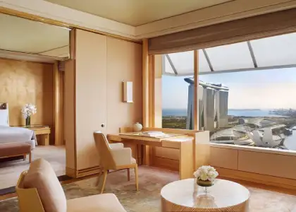 3 The Ritz-Carlton, Millenia Singapore