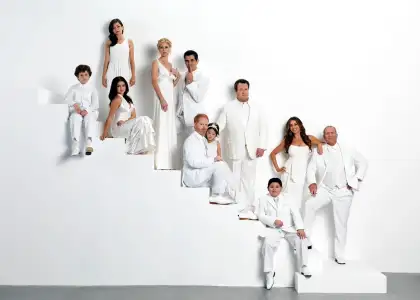 Modern Family Greys Anatomy and More to Depart Netflix by Dec 31