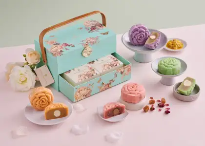The Fanciest Mooncakes You Can Order on Mid Autumn Festival 2022
